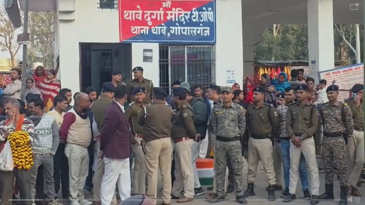 गोपालगंज: थावे दुर्गा मंदिर चोरी का खुलासा, चारों चोर गिरफ्तार