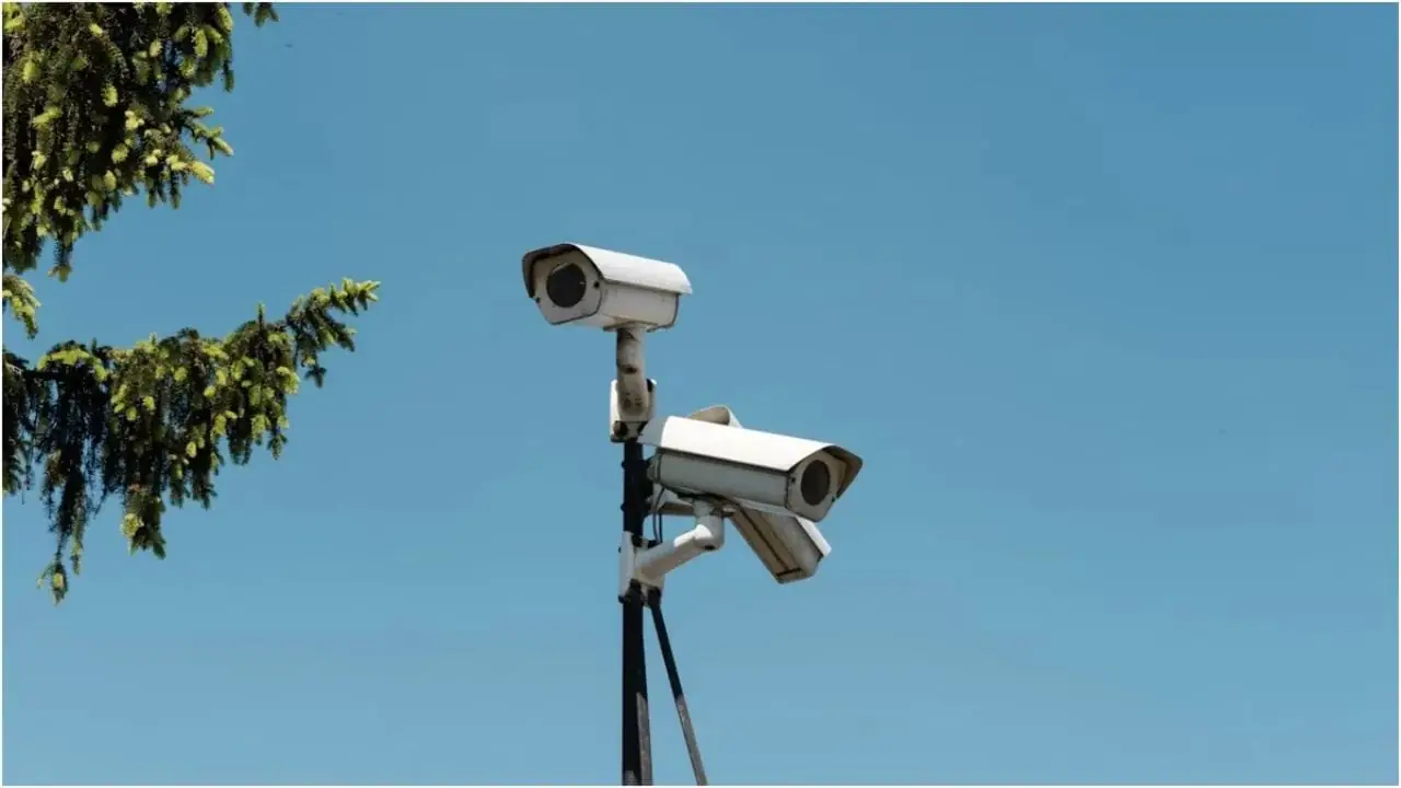 बिहार के चार शहरों में एआई स्मार्ट कैमरे: जाम से छुटकारा और ई-चालान