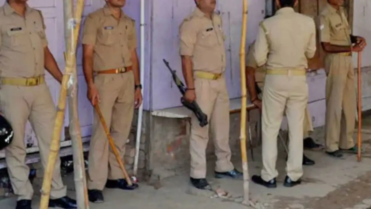 प्रेमी ने पार्टी में गर्लफ्रेंड के सिर पर फोड़ी शराब की बोतल, 24 दिन बाद युवती की मौत