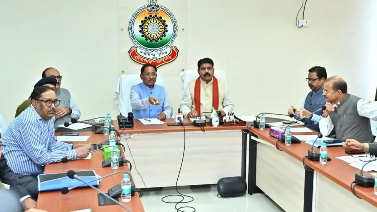 छत्तीसगढ़ पुलिस को शांति-सुरक्षा के लिए रजत जयंती पदक सम्मान