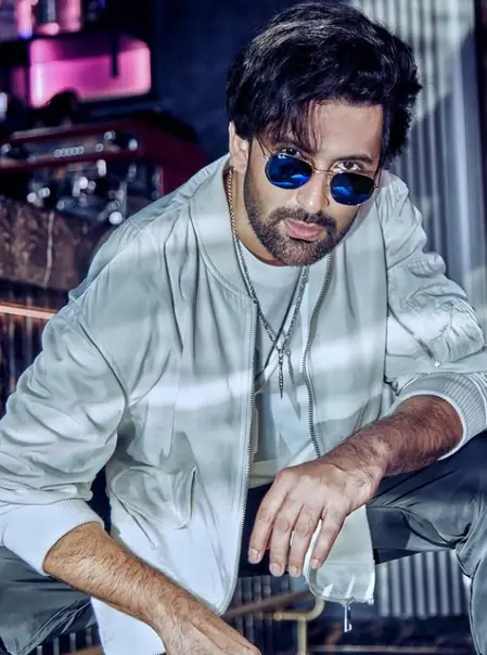 खामोशियां डायलॉग से ज्यादा बोलती हैं