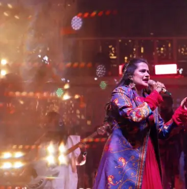 इंडस्ट्री में नई मिसाल पेश की