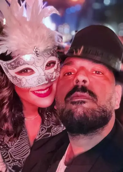 आपको दुनिया भर की खुशियां मिले