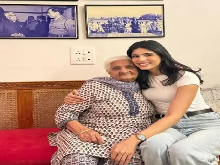 एक्ट्रेस