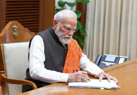 दुनिया में सिर्फ भारत में नारी को माना गया भगवान