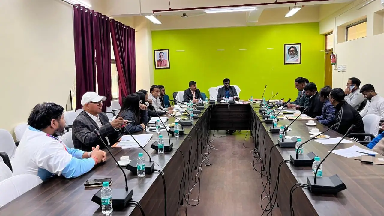 स्टेडियम परिसर में अव्यवस्था पर सख्ती: डीसी भजंत्री का आदेश