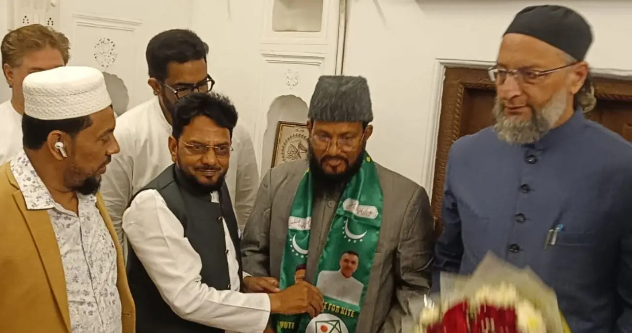 झारखंड में AIMIM को मिला बूस्टर, पूर्व विधायक अकील अख्तर शामिल