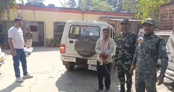 पलानी में उत्पाद विभाग का धावा, नकली शराब जब्त, एक आरोपी गिरफ्तार