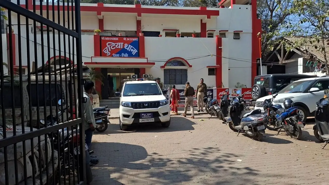 रांची में सनसनीखेज सेक्स रैकेट का पर्दाफाश, बंगाल से लड़कियों को लाया जाता था लालच देकर